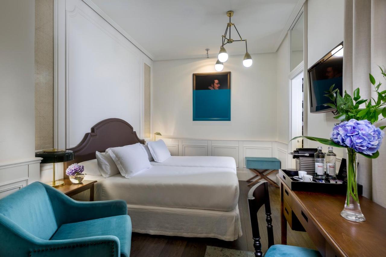Boutique H10 De La Reina Hotel